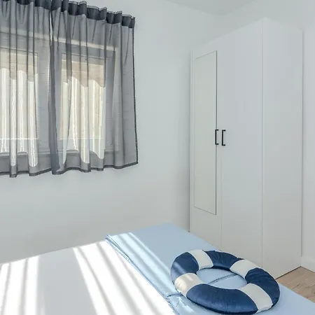 Διαμέρισμα 1 Bedroom In Vir