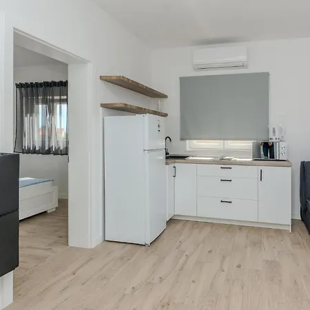 1 Bedroom In *