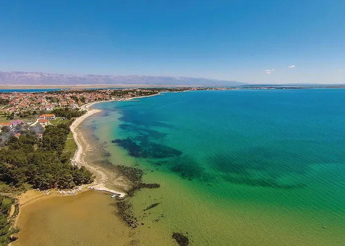 1 Bedroom Awesome In Appartement