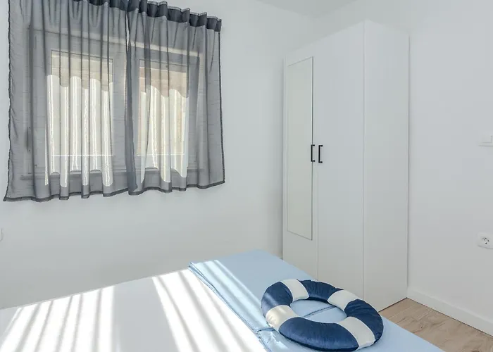 Appartement 1 Bedroom Awesome In Vir